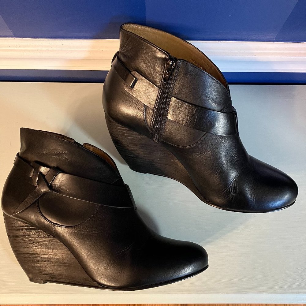 Schuler & Sons Philadelphia Anthropologie Black Wedge Ankle Boot Sz 9